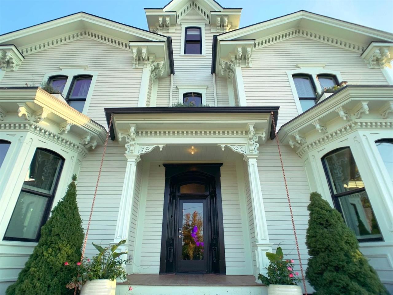 The Wesley Walla Walla Exterior photo